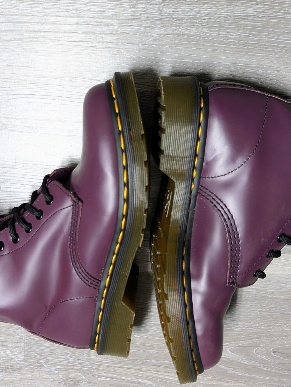 Dr. Martens Women's 1460 Purple Boots US 8 - Picture 8 of 12